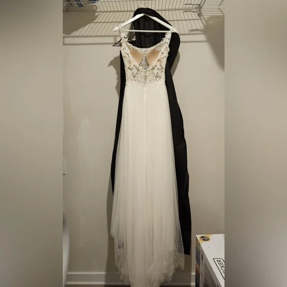 Justin Alexander's Adore collection - Picture 8 of 8